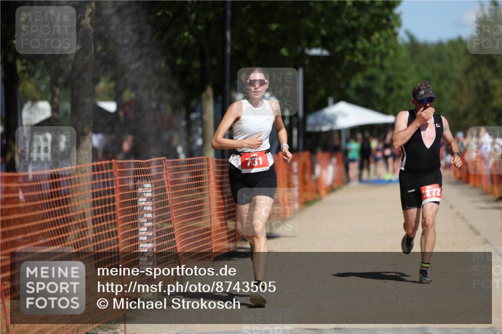 07.09.2025 - 19. Norderstedt Triathlon Michael Strokosch http://msf.ph/oto/8743505 07.09.2025 12:33:35 Laufen 210, 731, 1247, 1272 meine-sportfotos.de