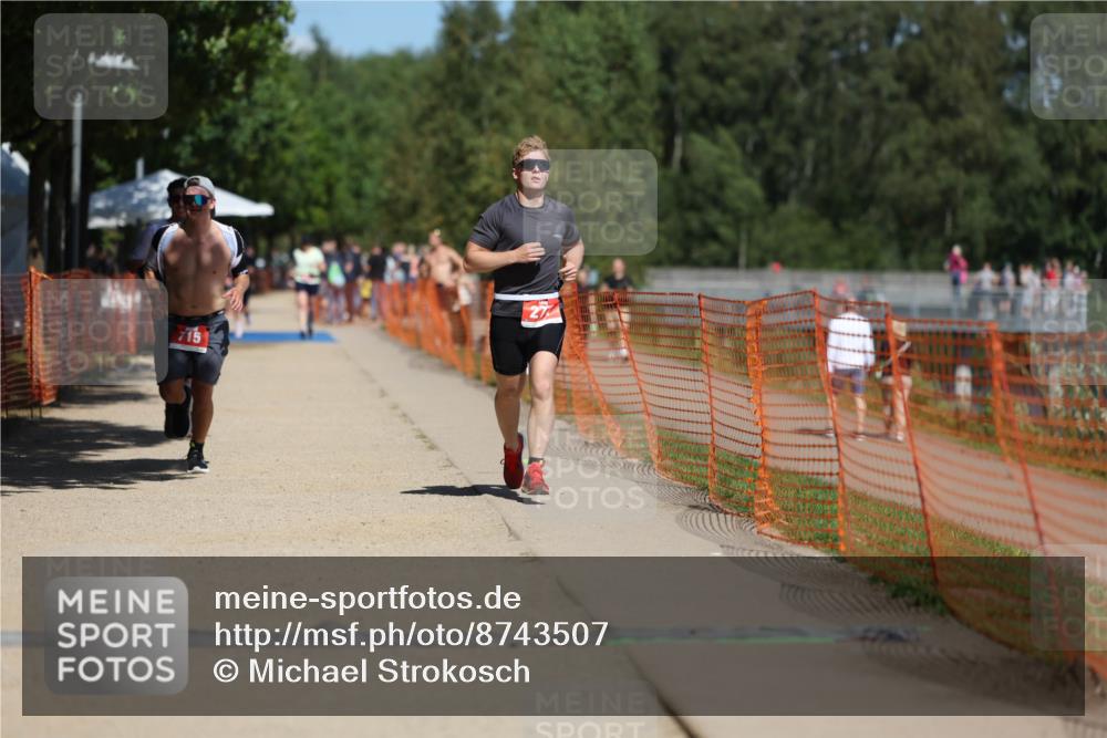07.09.2025 - 19. Norderstedt Triathlon Michael Strokosch http://msf.ph/oto/8743507 07.09.2025 13:09:04 Laufen 174, 277, 290, 715, 1373 meine-sportfotos.de