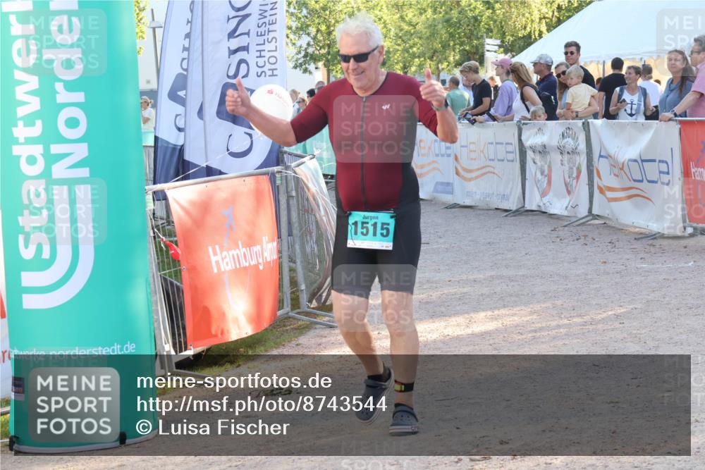 07.09.2025 - 19. Norderstedt Triathlon Luisa Fischer http://msf.ph/oto/8743544 07.09.2025 17:07:24 Ziel 1515 meine-sportfotos.de