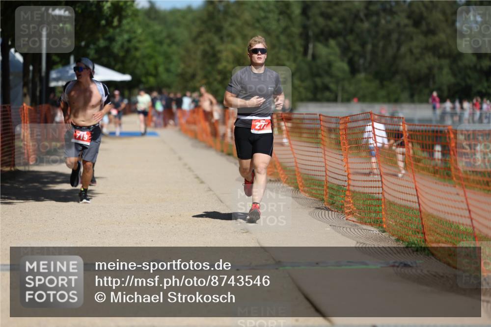 07.09.2025 - 19. Norderstedt Triathlon Michael Strokosch http://msf.ph/oto/8743546 07.09.2025 13:09:05 Laufen 174, 277, 290, 715, 1373 meine-sportfotos.de