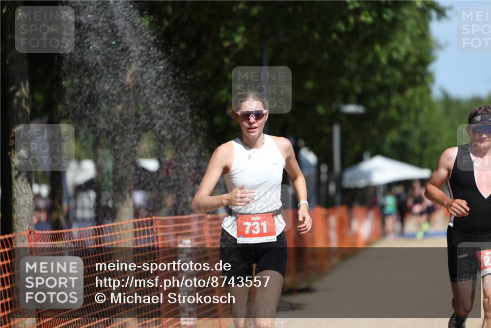 07.09.2025 - 19. Norderstedt Triathlon Michael Strokosch http://msf.ph/oto/8743557 07.09.2025 12:33:36 Laufen 731, 1272 meine-sportfotos.de