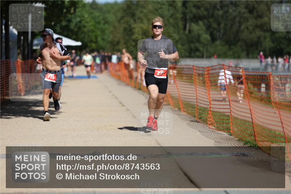 07.09.2025 - 19. Norderstedt Triathlon Michael Strokosch http://msf.ph/oto/8743563 07.09.2025 13:09:05 Laufen 174, 277, 290, 715, 1373 meine-sportfotos.de