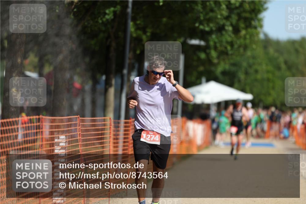 07.09.2025 - 19. Norderstedt Triathlon Michael Strokosch http://msf.ph/oto/8743564 07.09.2025 11:56:45 Laufen 1210, 1274 meine-sportfotos.de