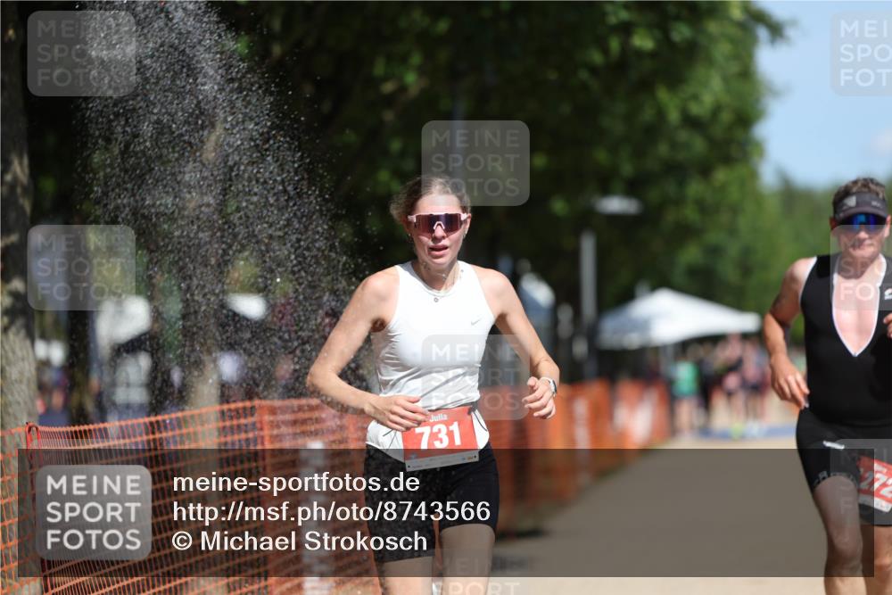 07.09.2025 - 19. Norderstedt Triathlon Michael Strokosch http://msf.ph/oto/8743566 07.09.2025 12:33:36 Laufen 731, 1272 meine-sportfotos.de