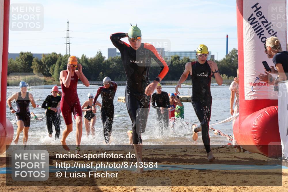 07.09.2025 - 19. Norderstedt Triathlon Luisa Fischer http://msf.ph/oto/8743584 07.09.2025 10:22:14 Schwimmen 86, 639, 648, 652, 655, 664, 667, 672, 673, 686 meine-sportfotos.de