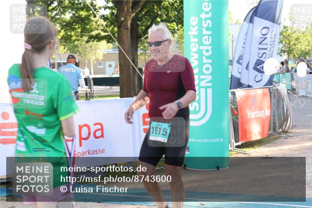 07.09.2025 - 19. Norderstedt Triathlon Luisa Fischer http://msf.ph/oto/8743600 07.09.2025 17:07:28 Ziel 1515 meine-sportfotos.de