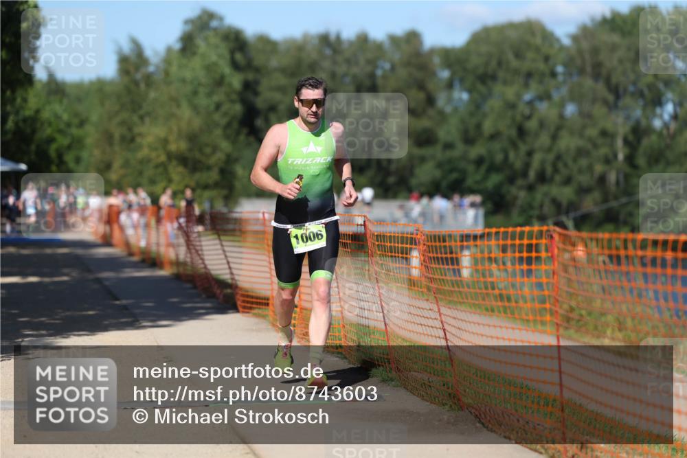 07.09.2025 - 19. Norderstedt Triathlon Michael Strokosch http://msf.ph/oto/8743603 07.09.2025 14:42:47 Laufen 1006 meine-sportfotos.de