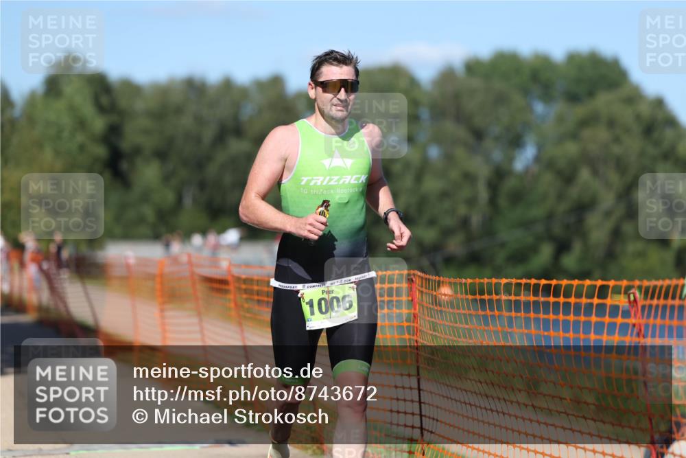 07.09.2025 - 19. Norderstedt Triathlon Michael Strokosch http://msf.ph/oto/8743672 07.09.2025 14:42:49 Laufen 1006 meine-sportfotos.de