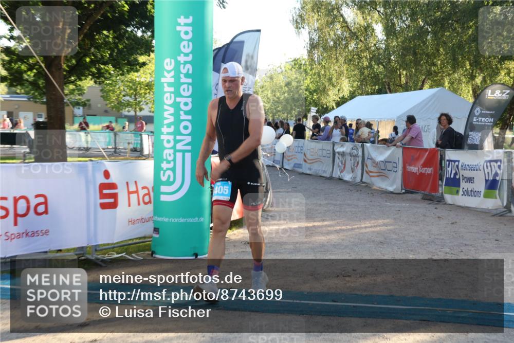 07.09.2025 - 19. Norderstedt Triathlon Luisa Fischer http://msf.ph/oto/8743699 07.09.2025 17:08:31 Ziel 1405 meine-sportfotos.de