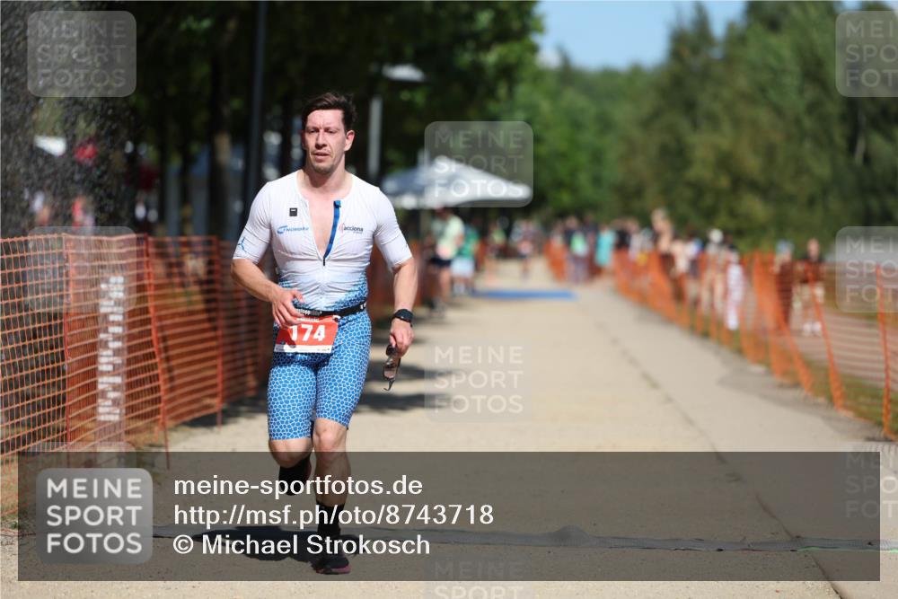 07.09.2025 - 19. Norderstedt Triathlon Michael Strokosch http://msf.ph/oto/8743718 07.09.2025 13:09:11 Laufen 174, 277, 715 meine-sportfotos.de