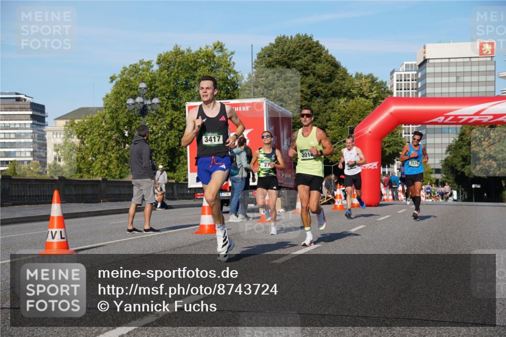 07.09.2025 - BARMER Alsterlauf Yannick Fuchs http://msf.ph/oto/8743724 07.09.2025 09:29:19 Laufen 3417, 27, 2014, 2529 meine-sportfotos.de