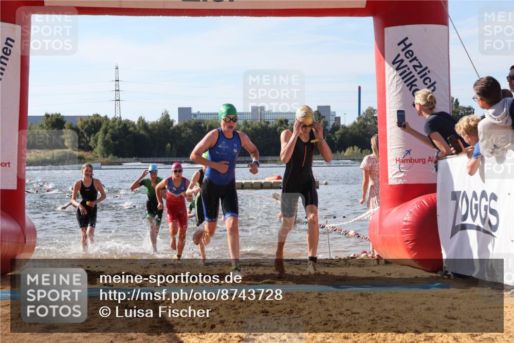 07.09.2025 - 19. Norderstedt Triathlon Luisa Fischer http://msf.ph/oto/8743728 07.09.2025 10:22:29 Schwimmen 68, 87, 108, 112, 639, 663, 667, 672, 673, 676, 681, 686, 690 meine-sportfotos.de