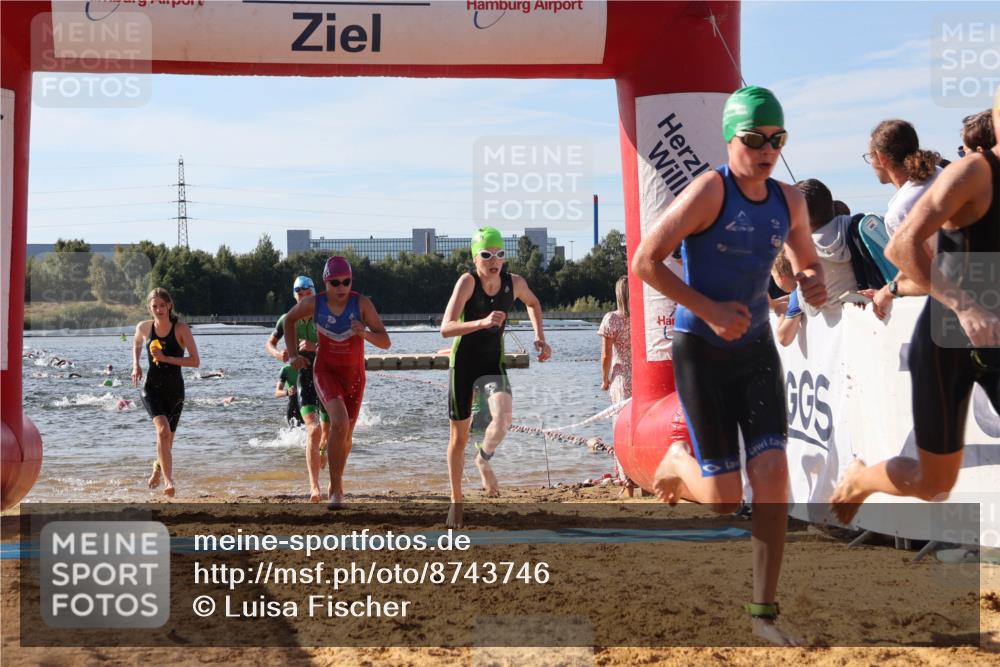 07.09.2025 - 19. Norderstedt Triathlon Luisa Fischer http://msf.ph/oto/8743746 07.09.2025 10:22:30 Schwimmen 68, 87, 108, 112, 639, 663, 667, 672, 673, 676, 681, 690 meine-sportfotos.de