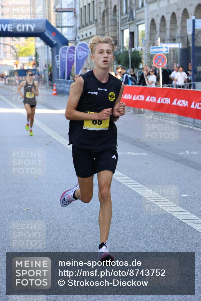 07.09.2025 - BARMER Alsterlauf Strokosch-Dieckow http://msf.ph/oto/8743752 07.09.2025 11:16:55 Ziel  meine-sportfotos.de