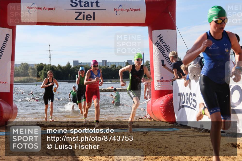 07.09.2025 - 19. Norderstedt Triathlon Luisa Fischer http://msf.ph/oto/8743753 07.09.2025 10:22:30 Schwimmen 68, 87, 108, 112, 639, 663, 667, 672, 673, 676, 681, 690 meine-sportfotos.de
