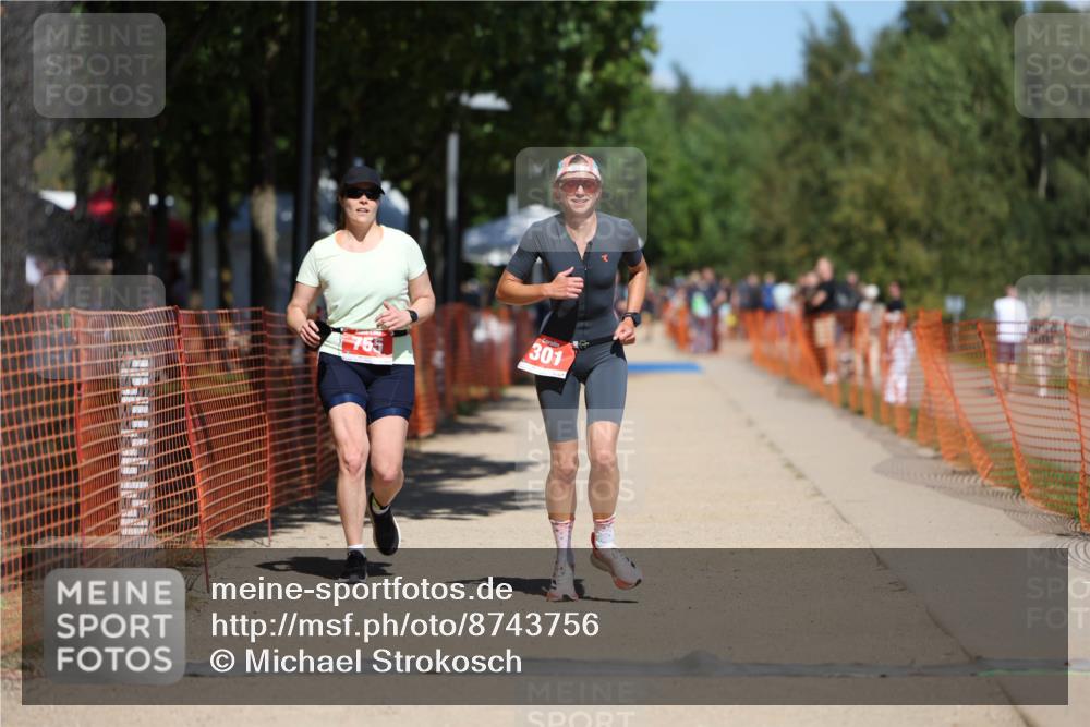 07.09.2025 - 19. Norderstedt Triathlon Michael Strokosch http://msf.ph/oto/8743756 07.09.2025 13:09:23 Laufen 301, 755 meine-sportfotos.de