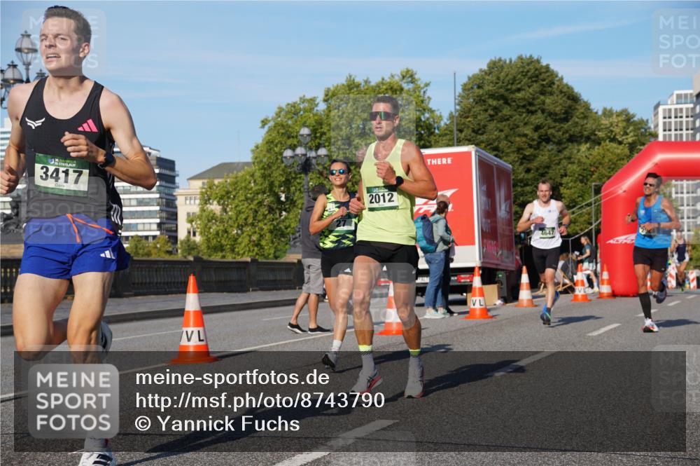 07.09.2025 - BARMER Alsterlauf Yannick Fuchs http://msf.ph/oto/8743790 07.09.2025 09:29:20 Laufen 3417, 2012, 4647 meine-sportfotos.de