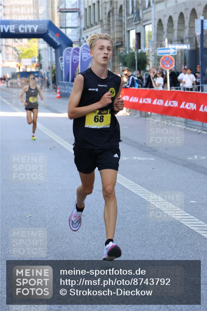 07.09.2025 - BARMER Alsterlauf Strokosch-Dieckow http://msf.ph/oto/8743792 07.09.2025 11:16:55 Ziel  meine-sportfotos.de