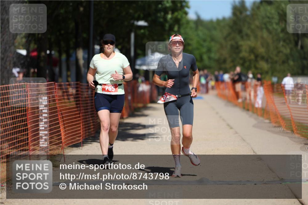 07.09.2025 - 19. Norderstedt Triathlon Michael Strokosch http://msf.ph/oto/8743798 07.09.2025 13:09:24 Laufen 301, 755 meine-sportfotos.de