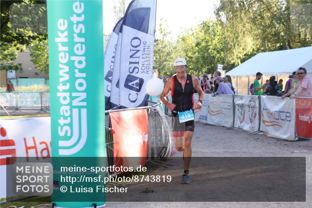 07.09.2025 - 19. Norderstedt Triathlon Luisa Fischer http://msf.ph/oto/8743819 07.09.2025 17:10:00 Ziel 415 meine-sportfotos.de
