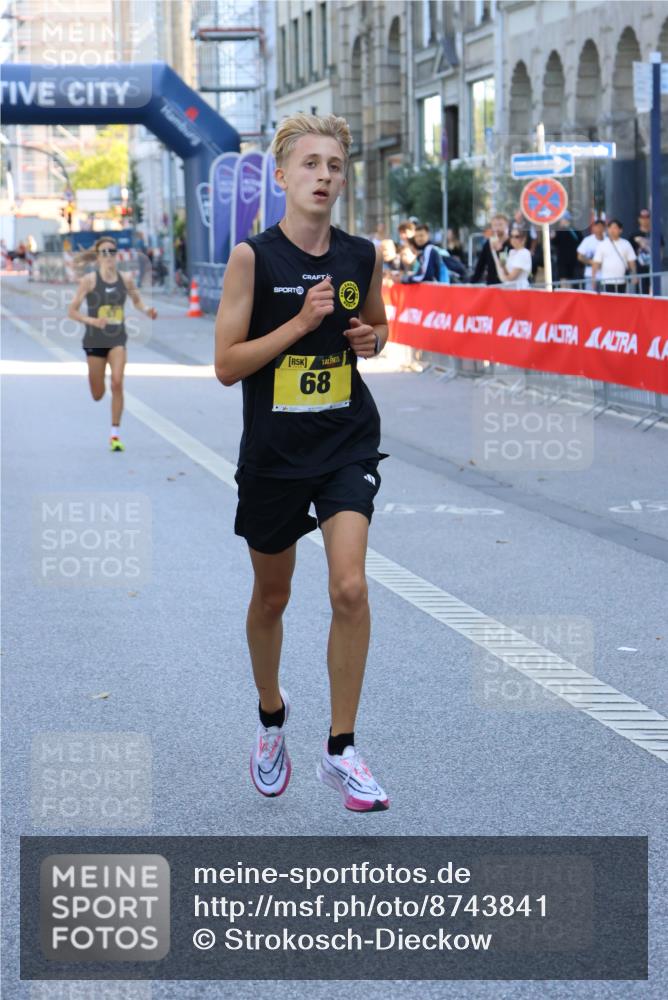 07.09.2025 - BARMER Alsterlauf Strokosch-Dieckow http://msf.ph/oto/8743841 07.09.2025 11:16:55 Ziel  meine-sportfotos.de