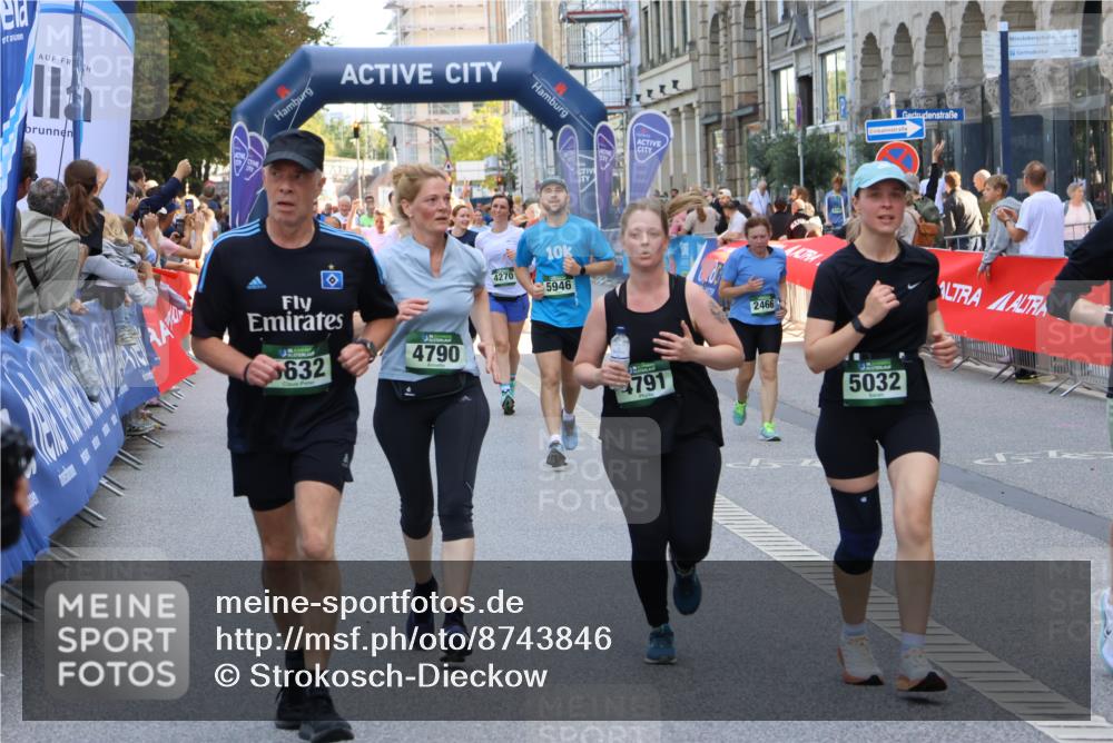 07.09.2025 - BARMER Alsterlauf Strokosch-Dieckow http://msf.ph/oto/8743846 07.09.2025 10:17:51 Ziel 2255, 2488, 2493, 2571, 2575, 2715, 3021, 3052, 3199, 3200, 3724, 3993, 4009, 4293, 4322, 4343, 4661, 4818, 5403, 5405, 5994, 8149, 8214 meine-sportfotos.de
