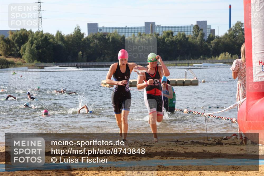 07.09.2025 - 19. Norderstedt Triathlon Luisa Fischer http://msf.ph/oto/8743848 07.09.2025 10:22:38 Schwimmen 68, 87, 108, 112, 663, 676, 680, 681, 684, 691 meine-sportfotos.de
