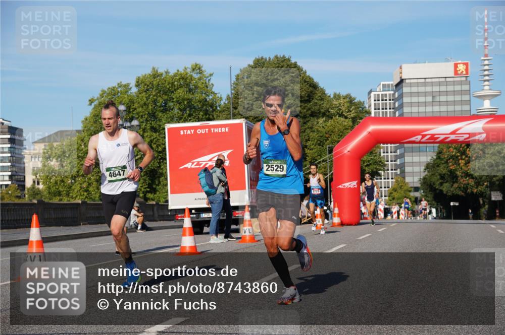07.09.2025 - BARMER Alsterlauf Yannick Fuchs http://msf.ph/oto/8743860 07.09.2025 09:29:23 Laufen 4647, 2529, 1, 2779 meine-sportfotos.de