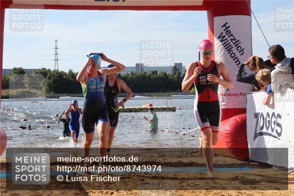 07.09.2025 - 19. Norderstedt Triathlon Luisa Fischer http://msf.ph/oto/8743974 07.09.2025 10:22:48 Schwimmen 109, 118, 131, 638, 670, 680, 684, 691 meine-sportfotos.de