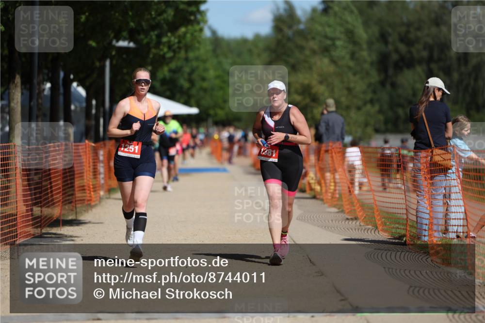 07.09.2025 - 19. Norderstedt Triathlon Michael Strokosch http://msf.ph/oto/8744011 07.09.2025 12:34:03 Laufen 773, 1251, 1381 meine-sportfotos.de