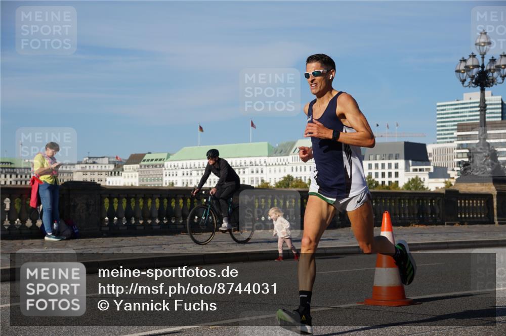 07.09.2025 - BARMER Alsterlauf Yannick Fuchs http://msf.ph/oto/8744031 07.09.2025 09:29:29 Laufen  meine-sportfotos.de