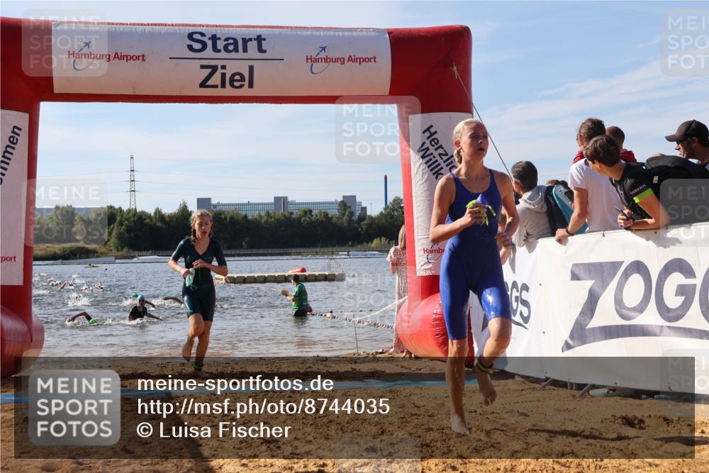 07.09.2025 - 19. Norderstedt Triathlon Luisa Fischer http://msf.ph/oto/8744035 07.09.2025 10:22:53 Schwimmen 109, 118, 131, 638, 670, 684 meine-sportfotos.de
