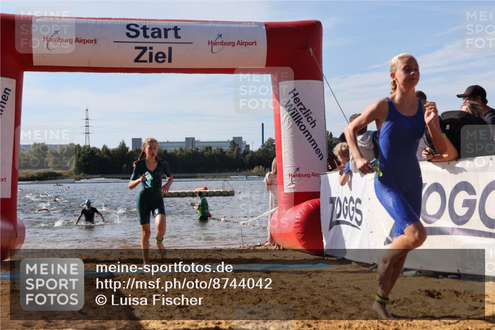 07.09.2025 - 19. Norderstedt Triathlon Luisa Fischer http://msf.ph/oto/8744042 07.09.2025 10:22:53 Schwimmen 109, 118, 131, 638, 670, 684 meine-sportfotos.de