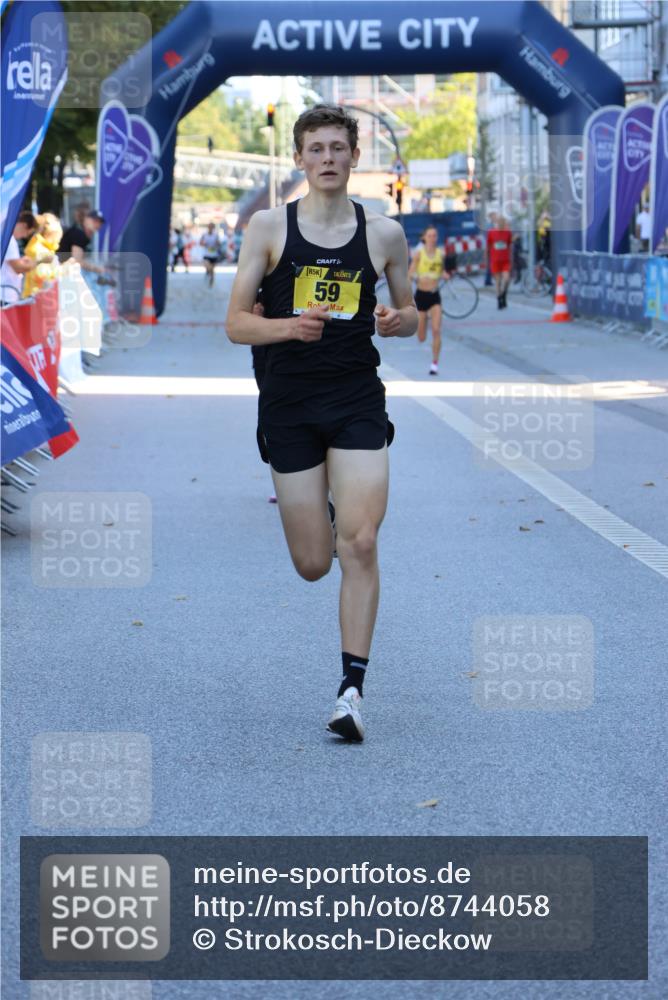 07.09.2025 - BARMER Alsterlauf Strokosch-Dieckow http://msf.ph/oto/8744058 07.09.2025 11:16:50 Ziel  meine-sportfotos.de