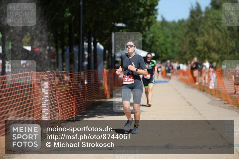 07.09.2025 - 19. Norderstedt Triathlon Michael Strokosch http://msf.ph/oto/8744061 07.09.2025 13:09:39 Laufen 1234, 1396 meine-sportfotos.de