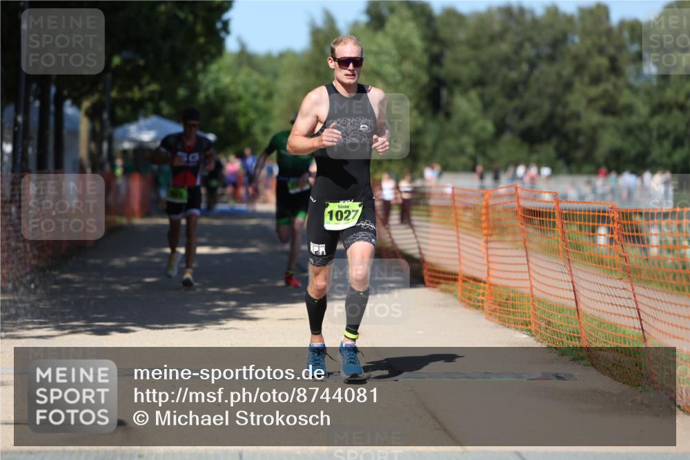 07.09.2025 - 19. Norderstedt Triathlon Michael Strokosch http://msf.ph/oto/8744081 07.09.2025 14:43:59 Laufen 964, 981, 1013, 1027 meine-sportfotos.de