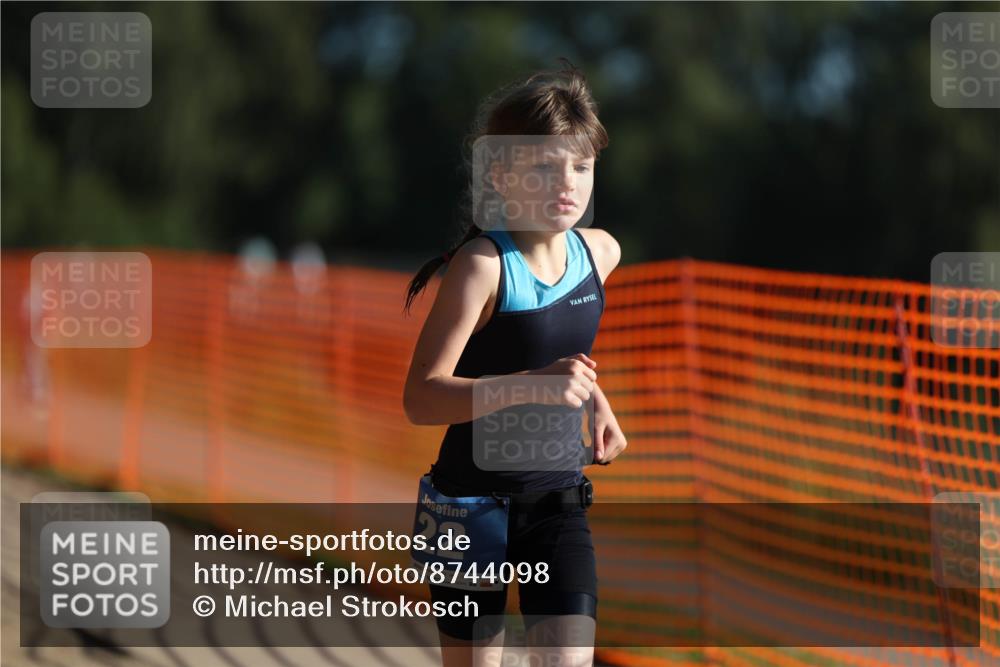 07.09.2025 - 19. Norderstedt Triathlon Michael Strokosch http://msf.ph/oto/8744098 07.09.2025 09:18:14 Laufen 22 meine-sportfotos.de