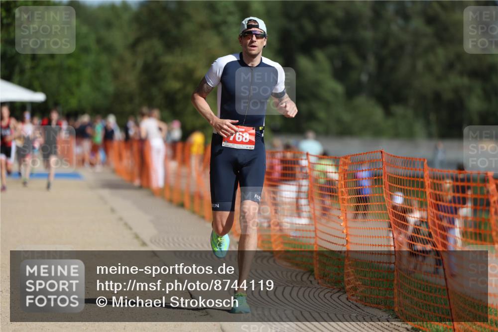 07.09.2025 - 19. Norderstedt Triathlon Michael Strokosch http://msf.ph/oto/8744119 07.09.2025 11:57:12 Laufen 768 meine-sportfotos.de