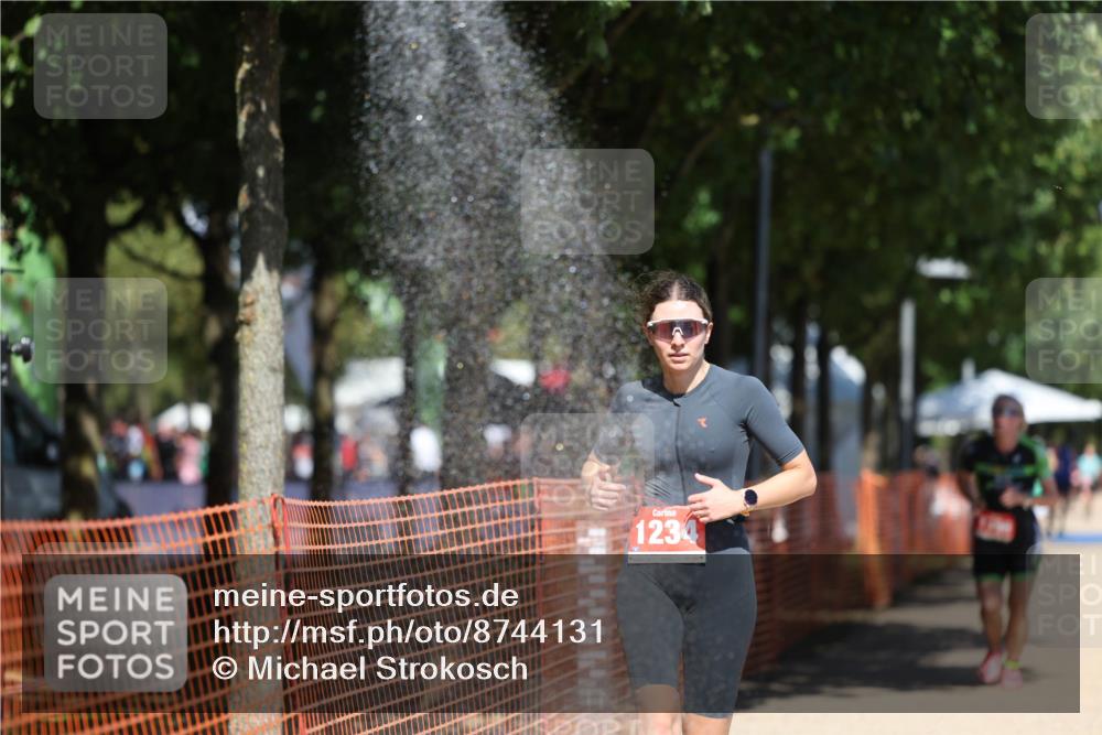 07.09.2025 - 19. Norderstedt Triathlon Michael Strokosch http://msf.ph/oto/8744131 07.09.2025 13:09:40 Laufen 1234, 1396 meine-sportfotos.de