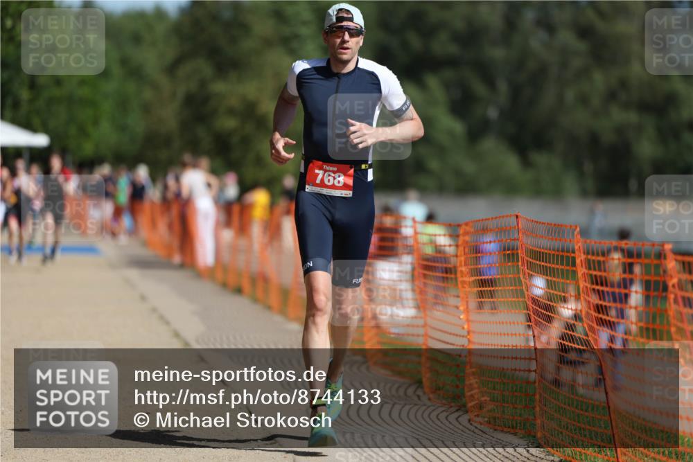 07.09.2025 - 19. Norderstedt Triathlon Michael Strokosch http://msf.ph/oto/8744133 07.09.2025 11:57:12 Laufen 768 meine-sportfotos.de