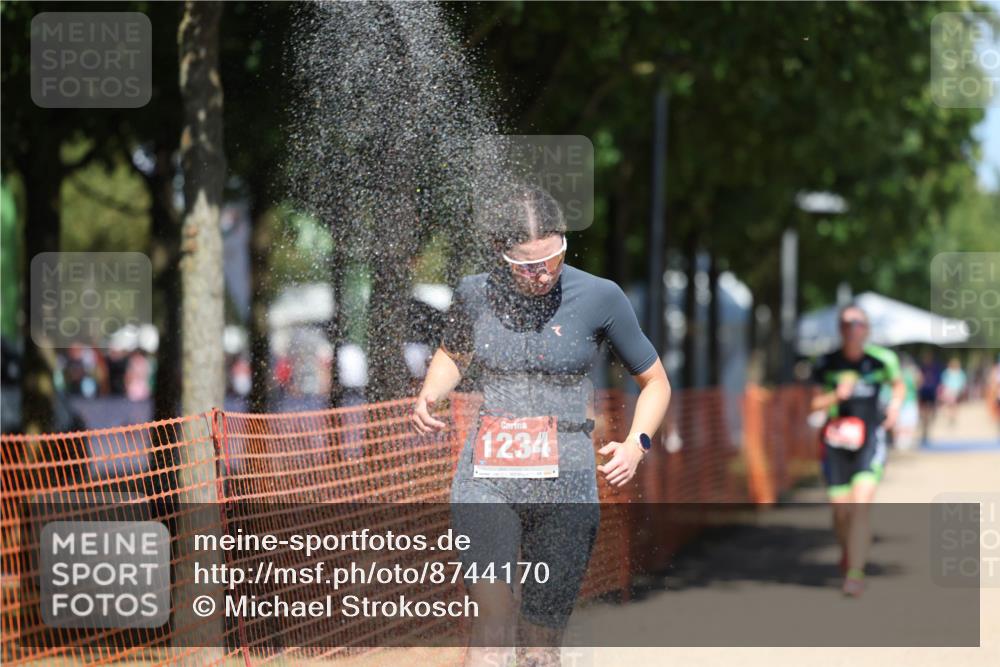 07.09.2025 - 19. Norderstedt Triathlon Michael Strokosch http://msf.ph/oto/8744170 07.09.2025 13:09:41 Laufen 1234, 1396 meine-sportfotos.de