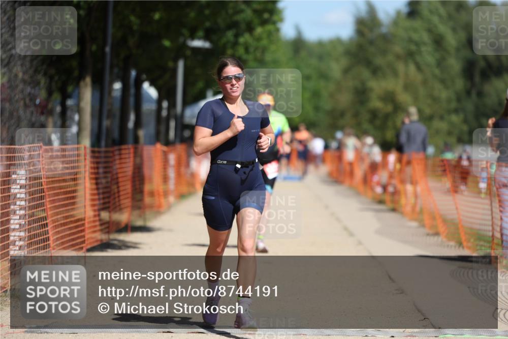 07.09.2025 - 19. Norderstedt Triathlon Michael Strokosch http://msf.ph/oto/8744191 07.09.2025 12:34:11 Laufen 1237, 1333, 1368 meine-sportfotos.de