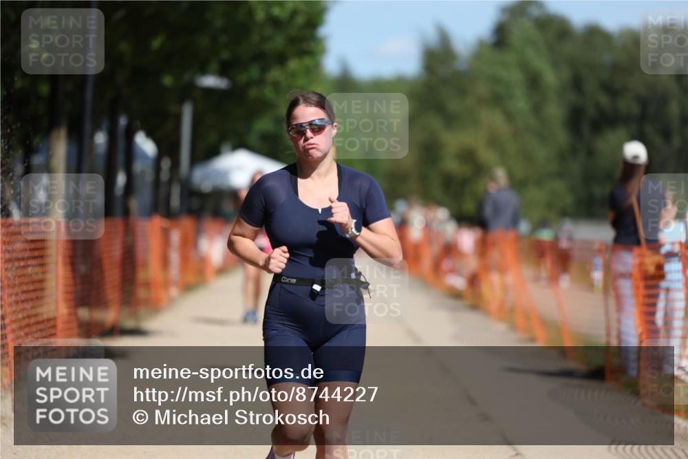 07.09.2025 - 19. Norderstedt Triathlon Michael Strokosch http://msf.ph/oto/8744227 07.09.2025 12:34:12 Laufen 1237, 1333, 1368 meine-sportfotos.de