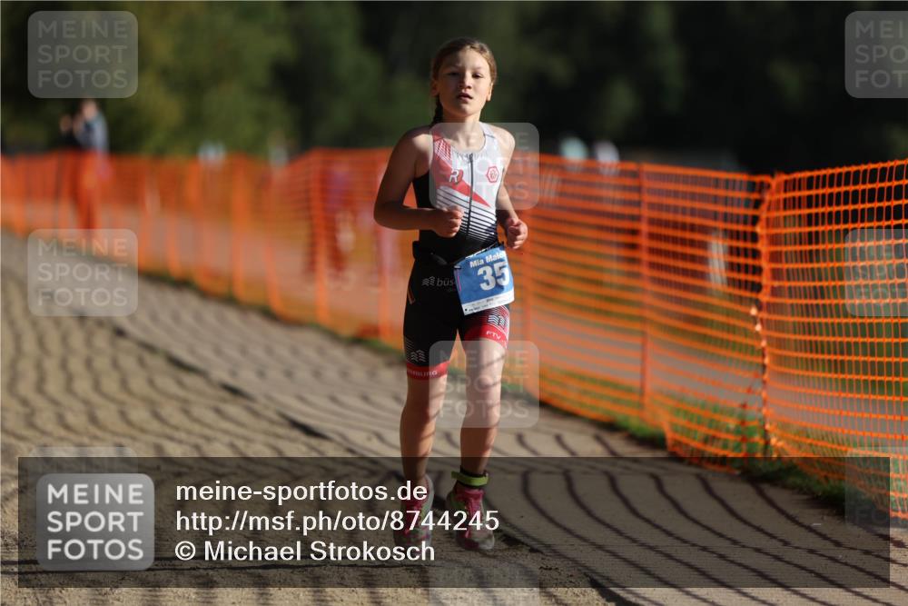 07.09.2025 - 19. Norderstedt Triathlon Michael Strokosch http://msf.ph/oto/8744245 07.09.2025 09:18:26 Laufen 35 meine-sportfotos.de