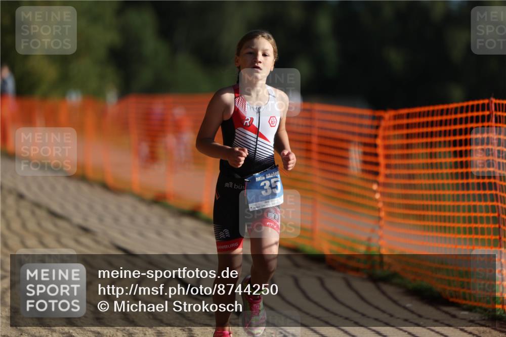 07.09.2025 - 19. Norderstedt Triathlon Michael Strokosch http://msf.ph/oto/8744250 07.09.2025 09:18:26 Laufen 35 meine-sportfotos.de