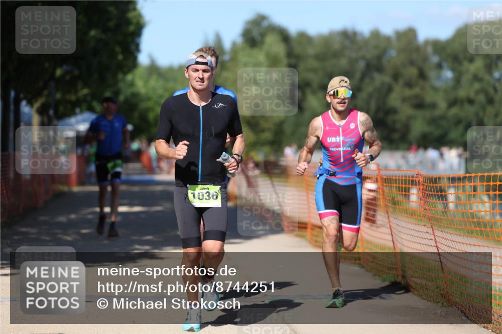 07.09.2025 - 19. Norderstedt Triathlon Michael Strokosch http://msf.ph/oto/8744251 07.09.2025 14:44:15 Laufen 1009, 1017, 1020, 1036, 1040 meine-sportfotos.de