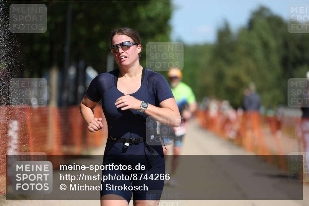 07.09.2025 - 19. Norderstedt Triathlon Michael Strokosch http://msf.ph/oto/8744266 07.09.2025 12:34:13 Laufen 1237, 1333, 1368 meine-sportfotos.de