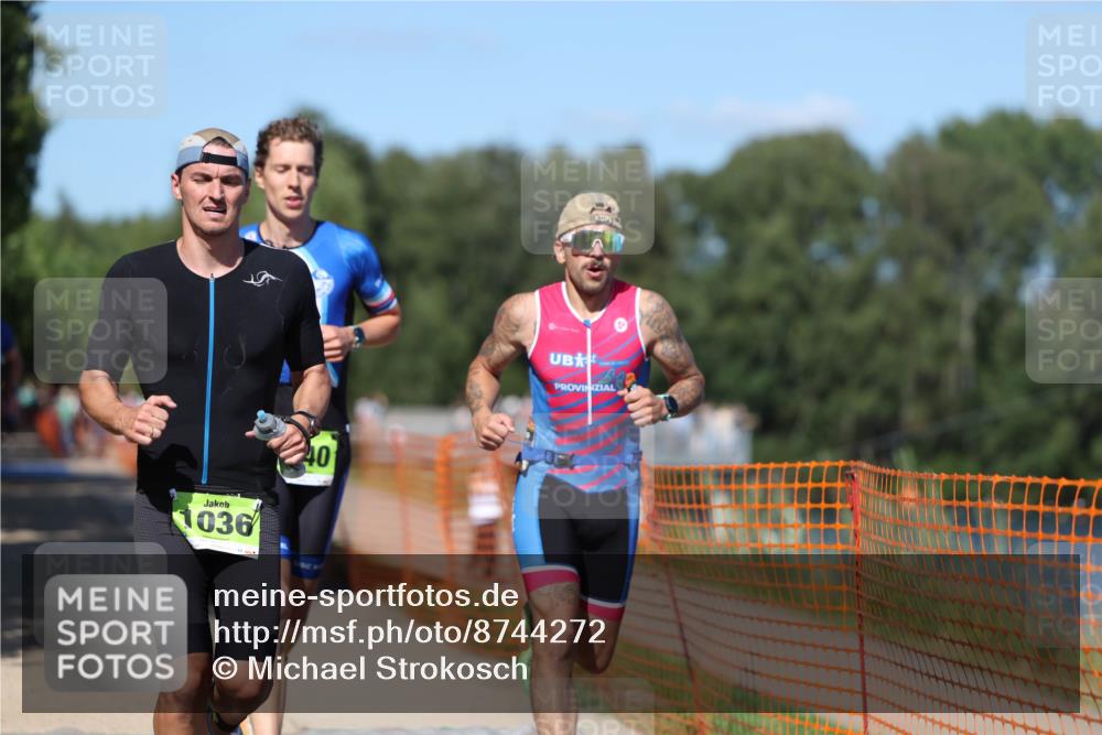 07.09.2025 - 19. Norderstedt Triathlon Michael Strokosch http://msf.ph/oto/8744272 07.09.2025 14:44:16 Laufen 1009, 1017, 1020, 1036, 1040 meine-sportfotos.de