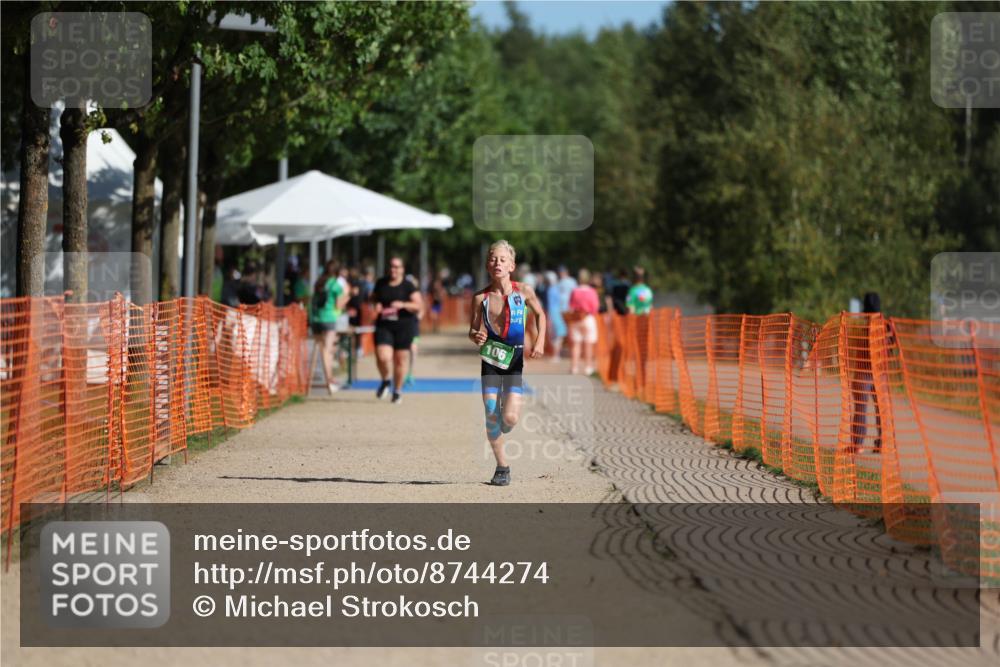 07.09.2025 - 19. Norderstedt Triathlon Michael Strokosch http://msf.ph/oto/8744274 07.09.2025 10:58:33 Laufen 106 meine-sportfotos.de