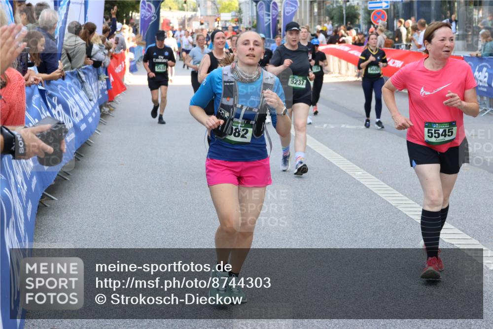 07.09.2025 - BARMER Alsterlauf Strokosch-Dieckow http://msf.ph/oto/8744303 07.09.2025 10:17:46 Ziel 2255, 2286, 2493, 2575, 2821, 3000, 3021, 3052, 3199, 3200, 3724, 3993, 4009, 4293, 4322, 4404, 4802, 4818, 5994, 8119, 8149, 8214, 8326 meine-sportfotos.de
